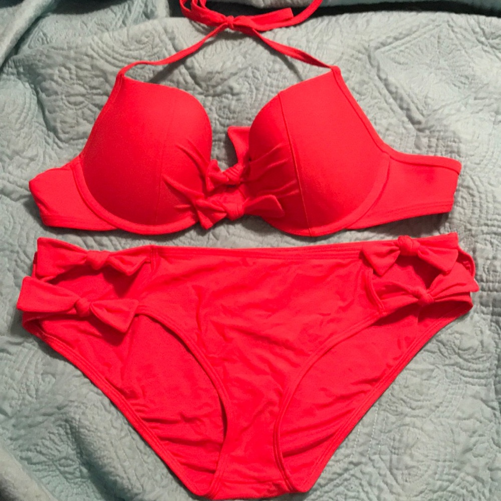Coral Aerie Bikini with Cute Bows NWOT